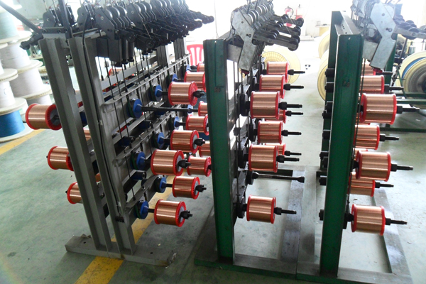do you know what kind of type of network cable? the differen